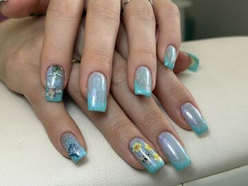 жуки маникюр — работа мастера Нурита, Flamy nails Комсомольская