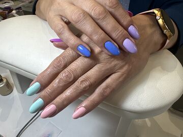 на каждый день маникюр — работа мастера Нурита, Flamy nails Комсомольская