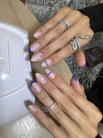 точки маникюр — работа мастера Нурита, Flamy nails Комсомольская
