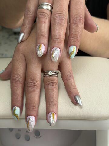 Нежная абстракция маникюр — работа мастера Бурулай, Flamy nails Комсомольская